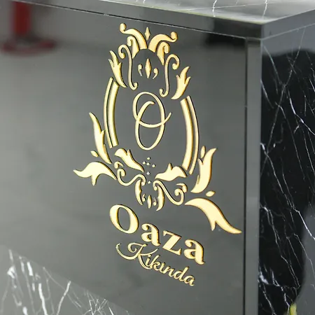 Hotel Oaza *