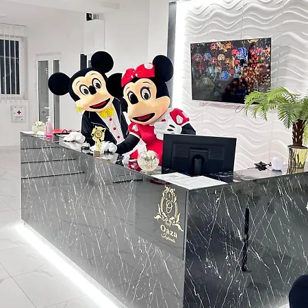 Oaza Hotel *
